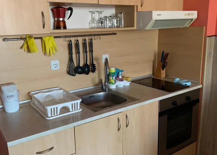 уютные с бассейном у моря в г. Apartament