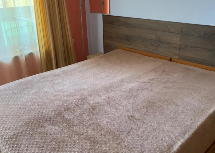 Apartment уютные с бассейном у моря в г. *